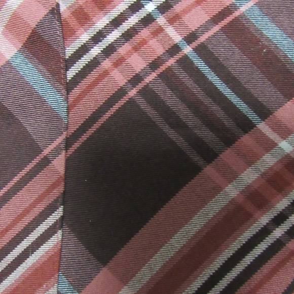 Plaid Skirt - Picture 4 of 4